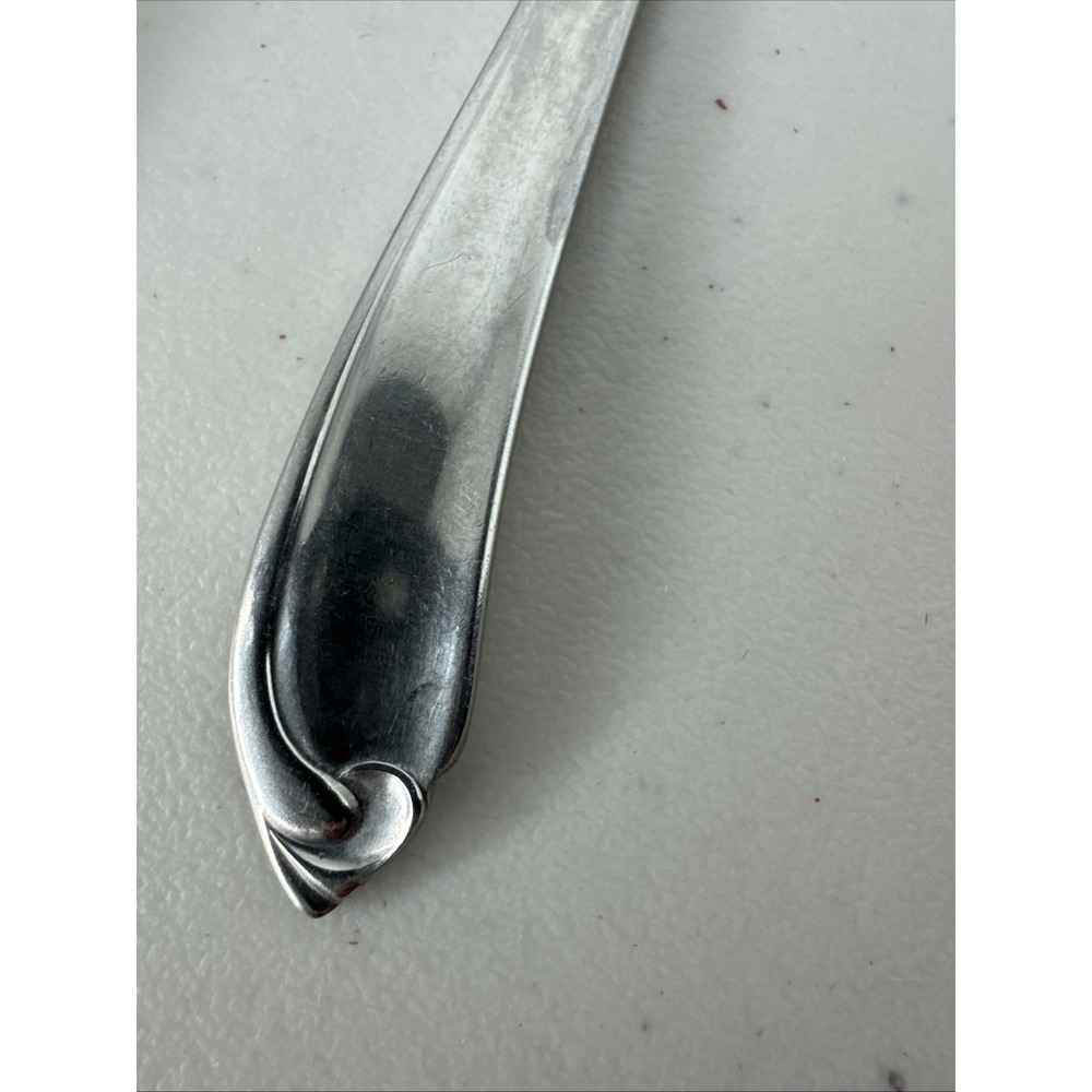 Oneida Oneidacraft Deluxe SHASTA Stainless Flatware 2 - Soup Spoons 7" - Picture 7 of 8